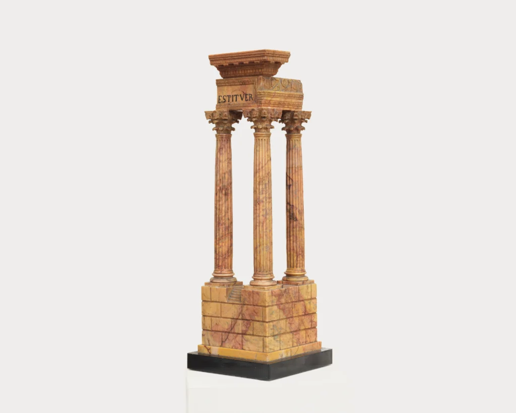 Tempietto architettonico con iscrizione “ISTITVER”