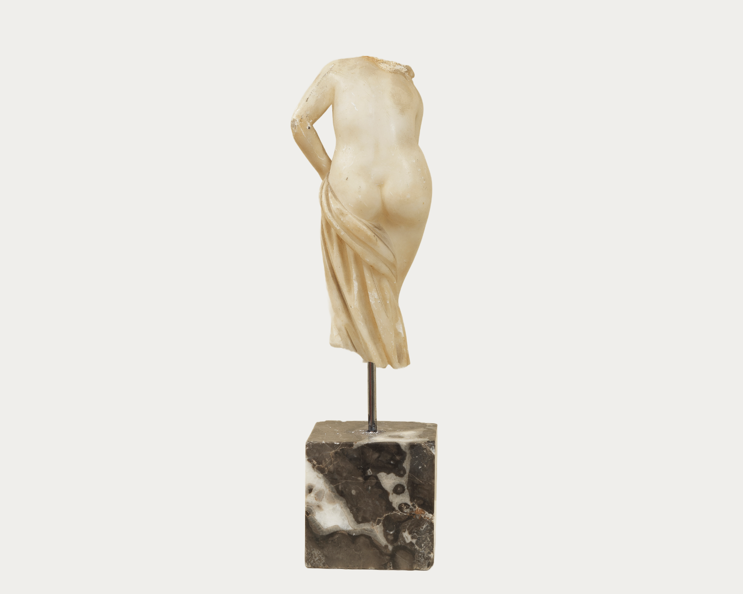 Scultura Raffigurante Venere